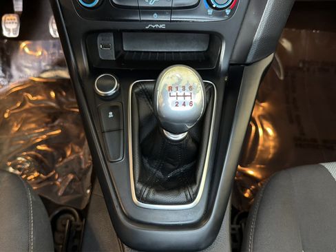 Used 2016 Ford Focus ST FWD image 23
