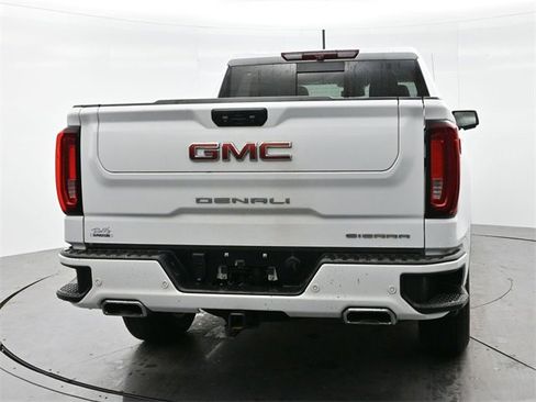 Used 2022 GMC Sierra 1500 Denali image 6