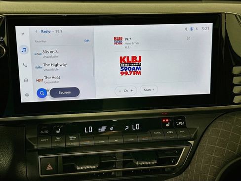 Certified 2026 Toyota Camry XLE AWD/4WD image 15