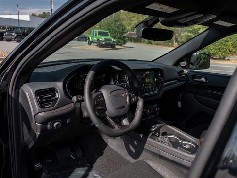 New 2026 Dodge Durango GT image 13