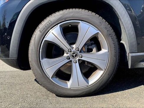 Used 2022 Mercedes-Benz GLS 450 4MATIC image 5