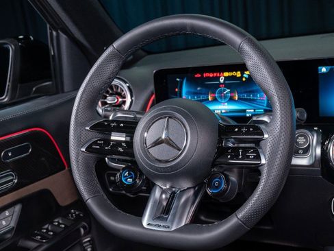 New 2026 Mercedes-Benz GLB 35 AMG 4MATIC image 17