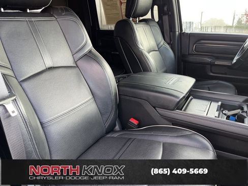 Used 2019 RAM 3500 Limited image 27