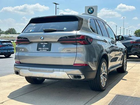 Used 2025 BMW X5 xDrive40i w/ Climate Comfort Package AWD/4WD image 9