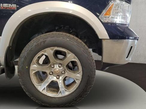 Used 2014 RAM 1500 Laramie w/ Convenience Group AWD/4WD image 21