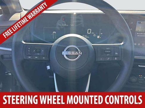 New 2026 Nissan Kicks SV w/ SV Premium Package FWD image 7