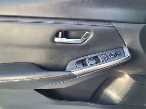 Used 2024 Nissan Sentra SR image 24