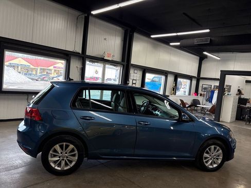 Used 2015 Volkswagen Golf S w/ Lighting Package image 11