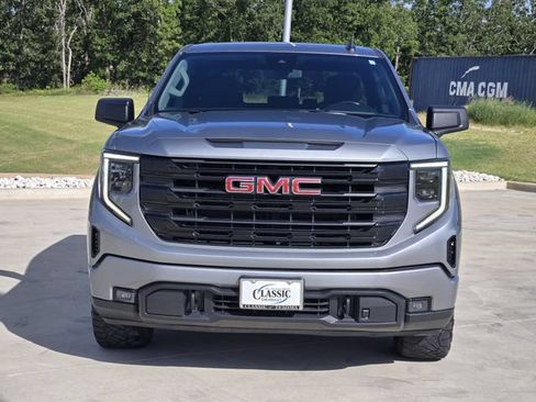 Used 2023 GMC Sierra 1500 Elevation w/ X31 Off-Road Package AWD/4WD image 3