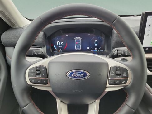 New 2026 Ford Explorer Active AWD/4WD image 20