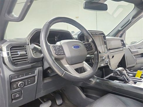 Used 2022 Ford F150 XLT w/ Equipment Group 302A High image 18