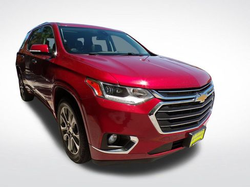Used 2020 Chevrolet Traverse Premier AWD/4WD image 9