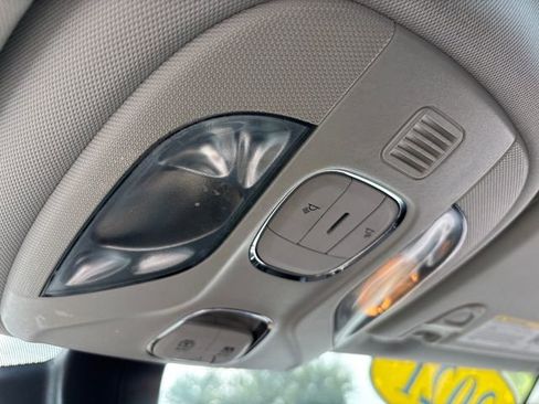 Used 2021 Jeep Compass Latitude w/ Sun and Sound Group image 39