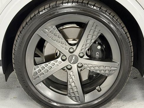 Used 2025 Genesis GV70 2.5T w/ Sport Prestige Package image 8