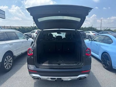 Used 2024 BMW X3 xDrive30i w/ Premium Package AWD/4WD image 9