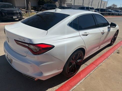 Used 2024 Acura TLX w/ Technology Package image 5
