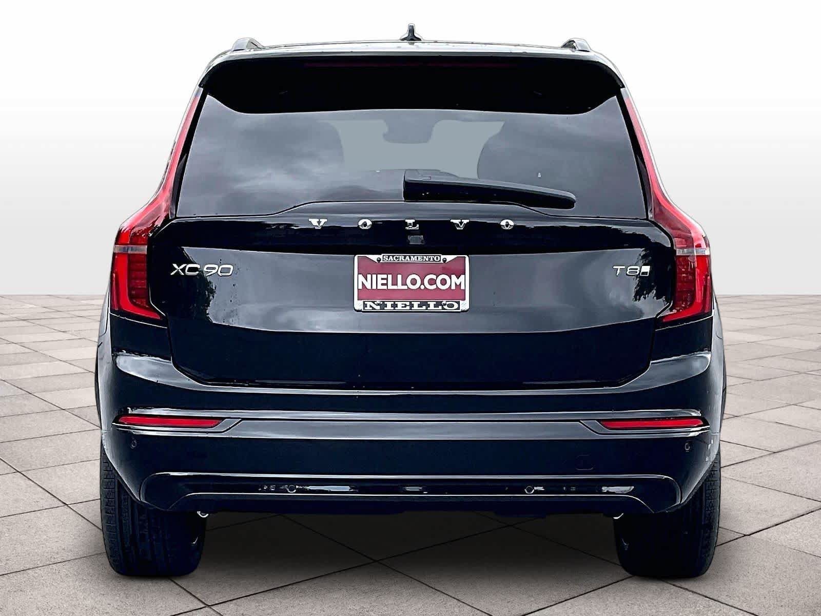 New 2026 Volvo XC90 T8 Ultra w/ Protection Package AWD/4WD image 6