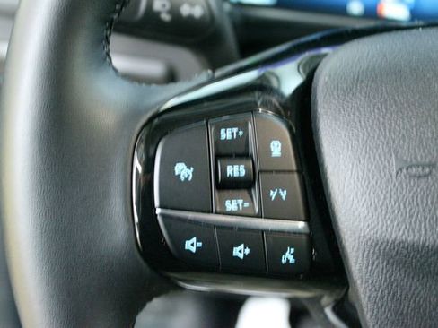 Used 2025 Ford Escape Platinum AWD/4WD image 15