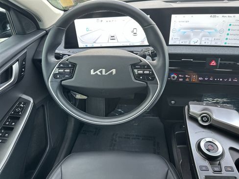 Certified 2023 Kia EV6 Light image 14