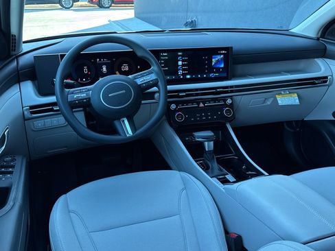 New 2026 Hyundai Tucson SEL image 2