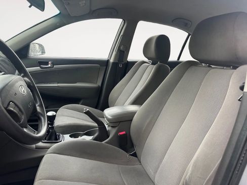 Used 2010 Hyundai Sonata GLS image 10