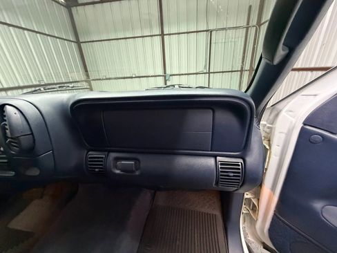 Used 1997 Chevrolet Tahoe 4WD 2-Door w/ Preferred Equipment Group 2 image 18