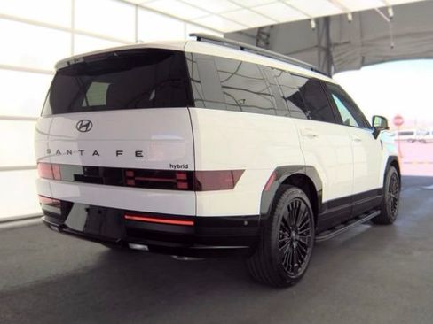 Used 2025 Hyundai Santa Fe Calligraphy FWD image 5