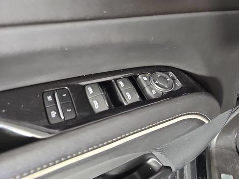 Used 2021 Cadillac Escalade ESV Luxury AWD/4WD image 26