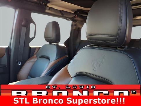Used 2024 Ford Bronco Outer Banks image 28