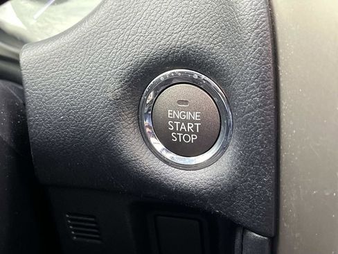 Used 2015 Lexus GX 460 image 36