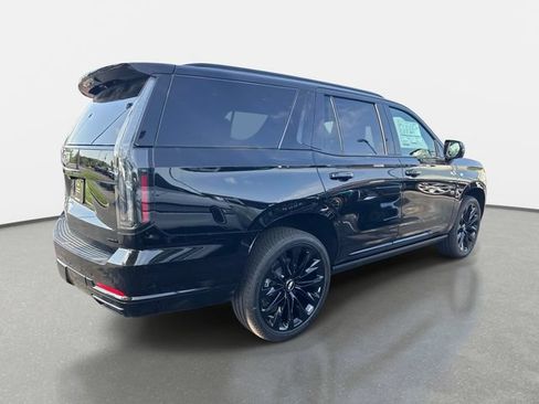 New 2026 Cadillac Escalade Platinum Sport w/ LPO, ONYX Package AWD/4WD image 7