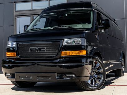 Used 2025 GMC Savana 2500 Extended w/ Driver Convenience Package