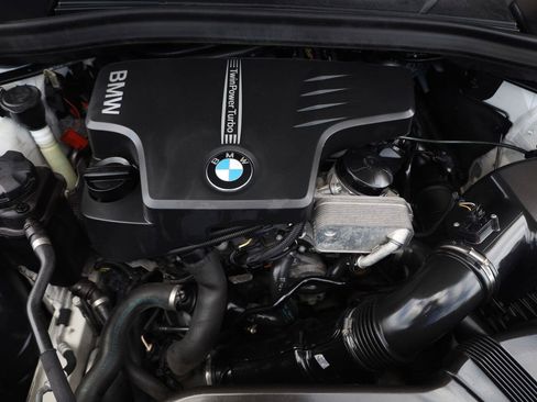 Used 2013 BMW X1 sDrive28i RWD image 14