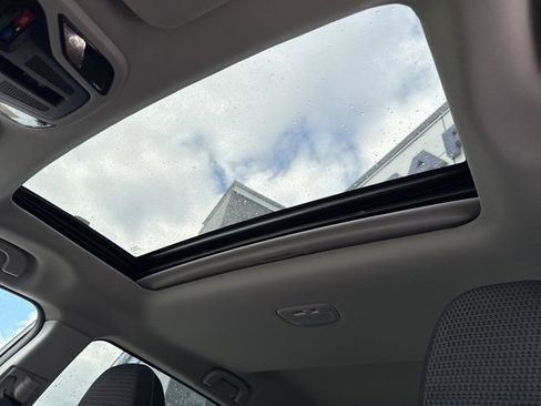 Used 2023 Subaru Outback Premium image 20