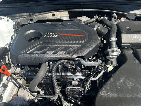 Used 2017 Kia Optima SX image 32