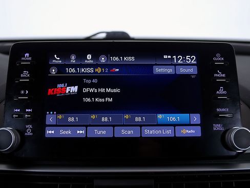 Used 2021 Honda Accord Sport image 20