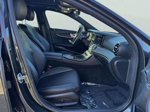 Used 2023 Mercedes-Benz E 350 Sedan image 50