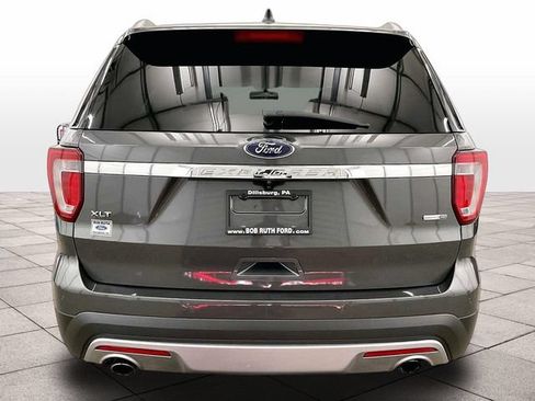Used 2016 Ford Explorer XLT w/ Equipment Group 201A AWD/4WD image 5