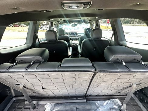 Used 2024 Kia Telluride EX X-Line image 20