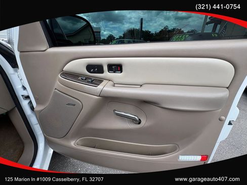 Used 2006 GMC Sierra 1500 Denali w/ Onstar Plus Package AWD/4WD image 25