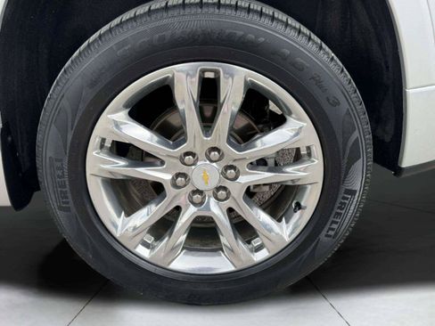 Used 2020 Chevrolet Traverse High Country AWD/4WD image 45