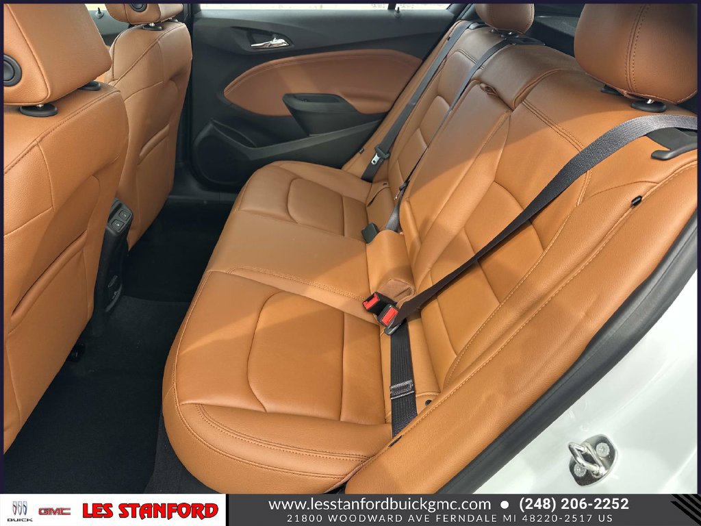 Used 2017 Chevrolet Cruze Premier FWD image 13