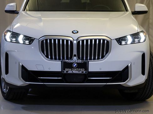 Certified 2025 BMW X5 xDrive40i w/ Climate Comfort Package image 6