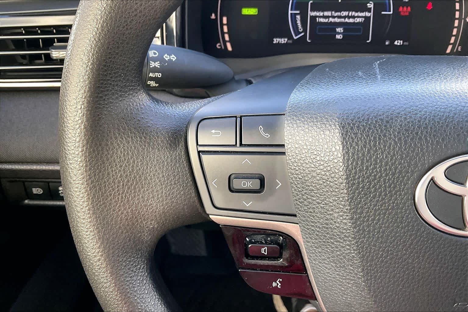 Used 2025 Toyota Camry LE FWD image 22