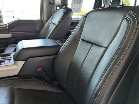 Used 2020 Ford F150 Lariat w/ Equipment Group 502A Luxury AWD/4WD image 26