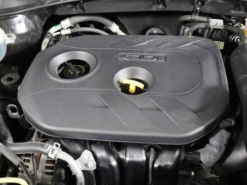 Used 2019 Hyundai Tucson SE image 12