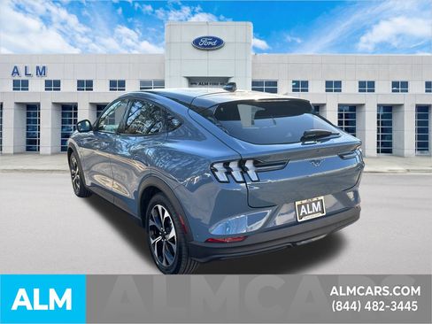 Used 2024 Ford Mustang Mach-E Select image 9