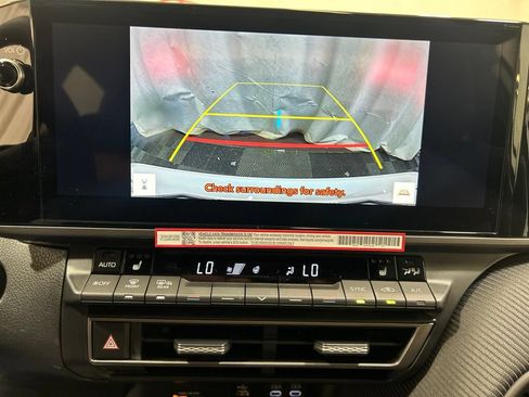 Used 2026 Toyota Camry SE w/ Multimedia Upgrade Package FWD image 25