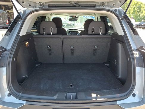 Used 2023 Chevrolet TrailBlazer LT w/ Convenience Package AWD/4WD image 27