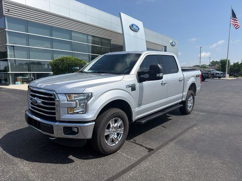Used 2015 Ford F150 XLT w/ Equipment Group 302A Luxury AWD/4WD image 2